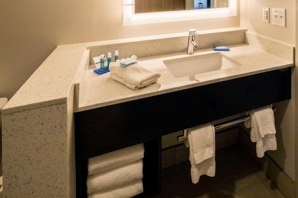 Holiday Inn Express - North Augusta Main image